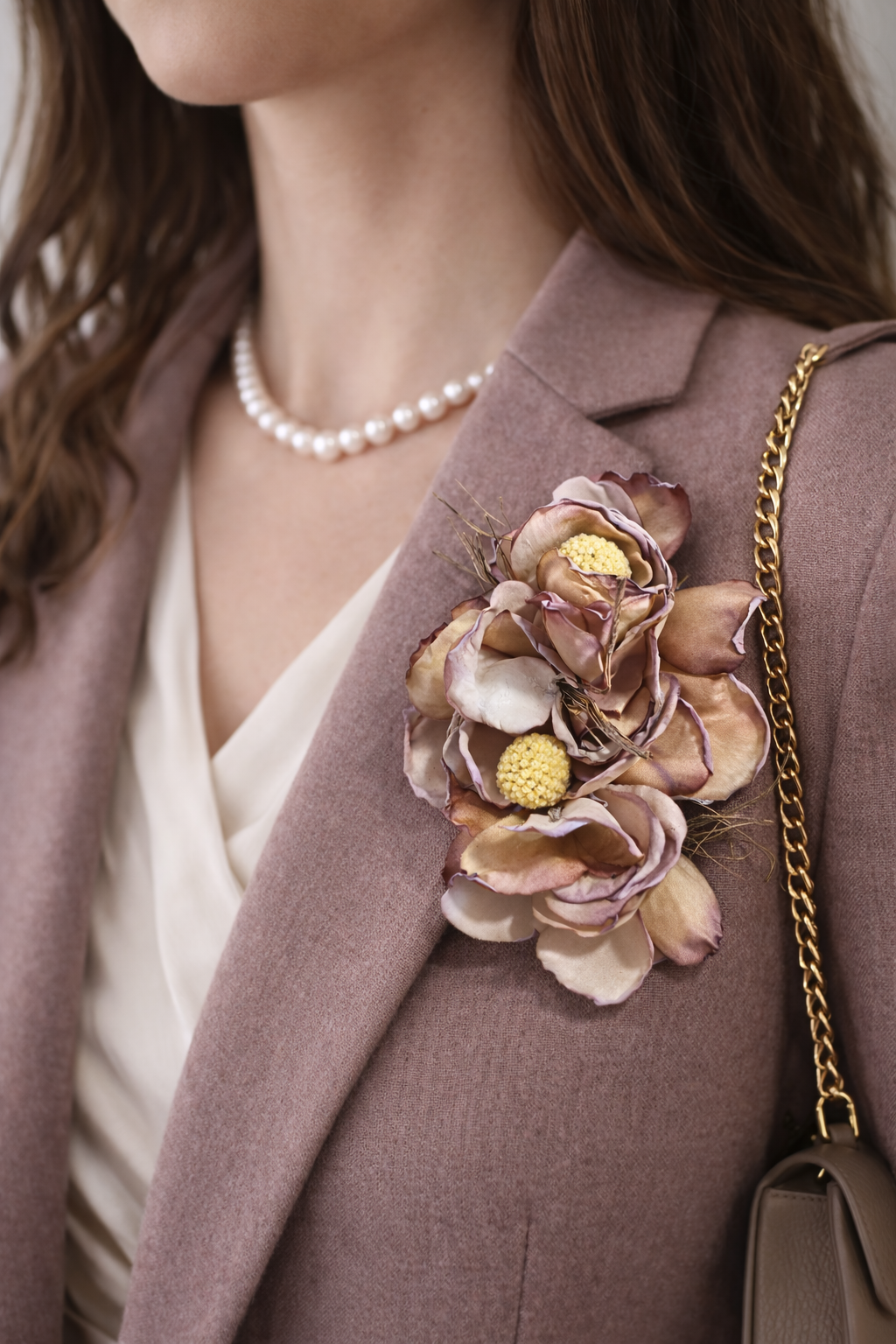 Soft Renkler Çiçek Broş